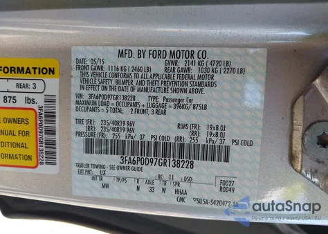 2016 Ford Fusion Titanium z USA, uszkodzony, nr VIN 3FA6P0D97GR138228